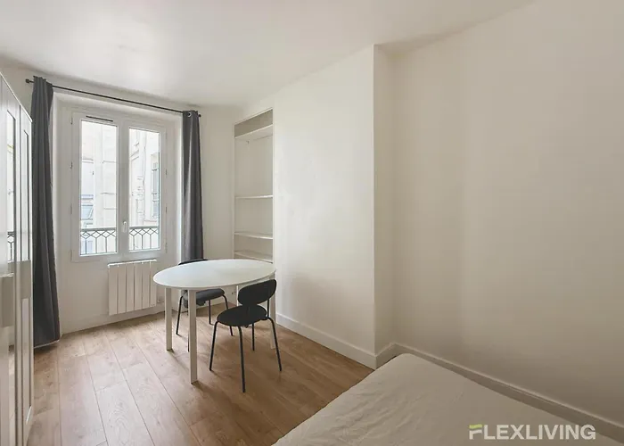 In The Heart Of Iconic Montmartre Cozy & T2 Paris